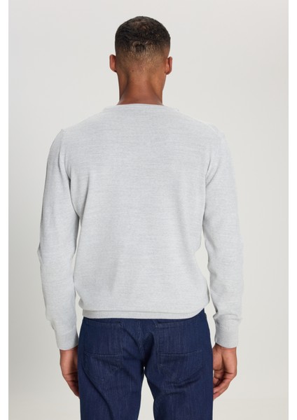 Standart Fit Normal Kesim Bisiklet Yaka Triko Kazak indirimleri