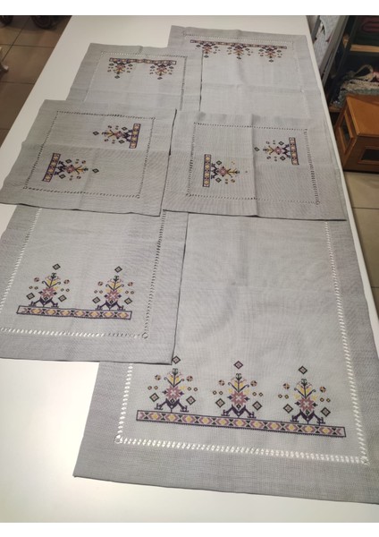 Kaneviçenakışlı Salontakımı