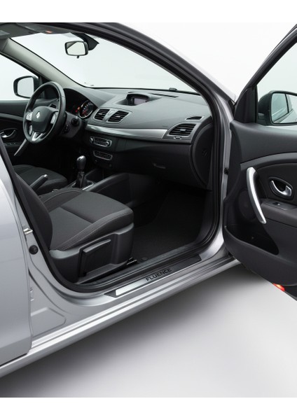 Renault Fluence Krom Kapı Eşik Koruması Black Edition 2010-2013 4 Parça fiyatları