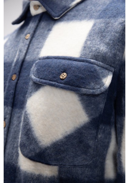 Torres Laci̇vert Erkek Oduncu Gömlek fırsatları