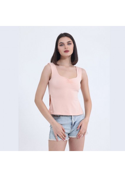 Yavruağzı Yırtmaç Detay Crop Top