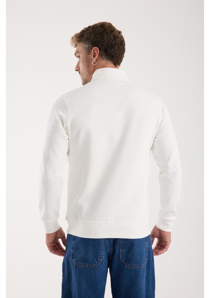 Yarım Fermuar Regular Fit Cepsiz Uzun Kol Beyaz fırsatları