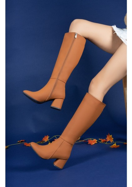 Kadın Nude Deri Kışlık Çizme – Fermuarlı, Ortopedik Tabanlı, Koku ve Ter Önleyici Rahat Tasarım