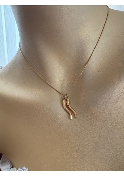 Çelik Biber Ikili Figürlü Kolye modelleri