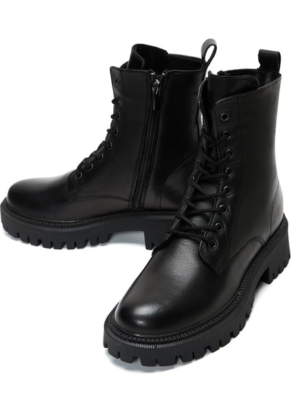 Kadın Siyah Fermuarlı Deri Postal Bot 25WFD510218 modelleri