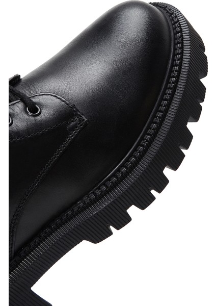 Kadın Siyah Fermuarlı Deri Postal Bot 25WFD510218