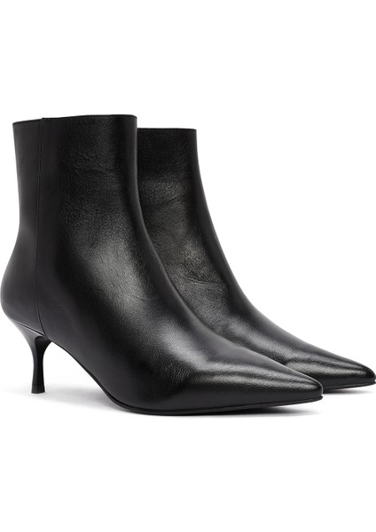 Kadın Siyah Fermuarlı Ince Topuklu Deri Bot 25WFD131318 indirimleri