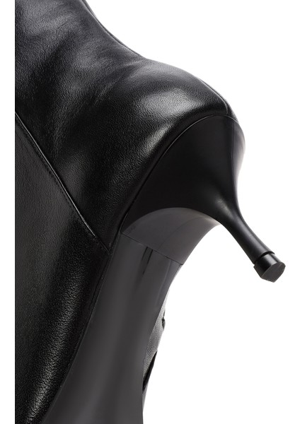 Kadın Siyah Fermuarlı Ince Topuklu Deri Bot 25WFD131318