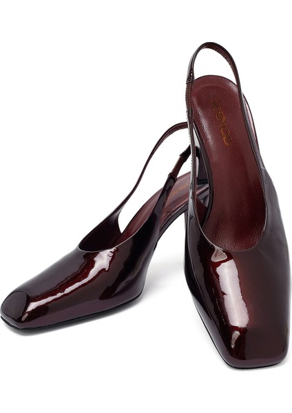 Kadın Bordo Arkası Açık Kalın Topuklu Rugan Deri Ayakkabı 25AFD121316