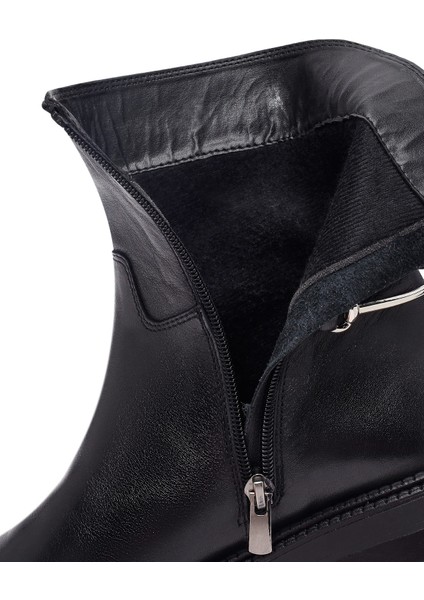 Kadın Siyah Fermuarlı Deri Bot 25WFD512718
