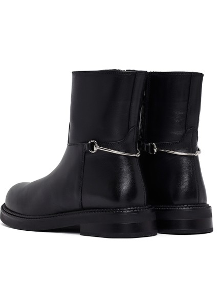 Kadın Siyah Fermuarlı Deri Bot 25WFD512718