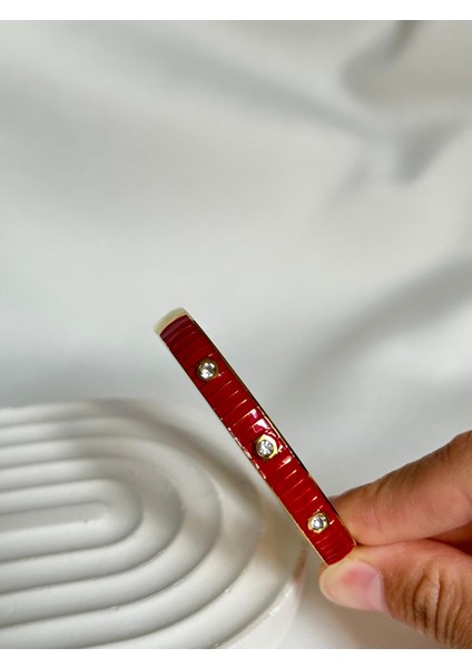 Mineli Çelik Bileklik Kırmızı Sedefli Altın Renk Renk Kelepçe Bileklik Sevgiliye Hediye Kutulu fırsatları