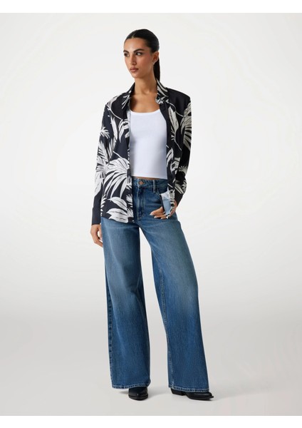 Concetta Kadın Çok Renkli Slim Fit Gömlek W5YH03WF1T2-PJ1S fiyatları