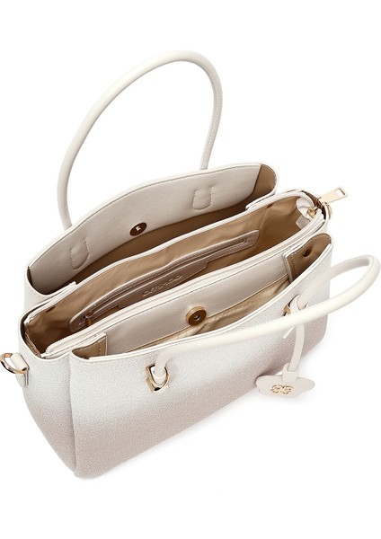 Kadın Krem Uzun Askılı Baskılı Kol Çantası 25ABD281226