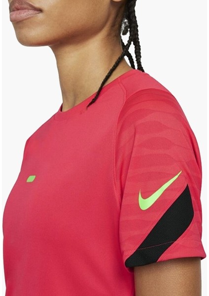 Strike Dri Fit Kadın T-Shirt fiyatları