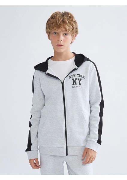Lcw Kids Gri Kapüşonlu Erkek Çocuk Eşofman Takım fiyatları