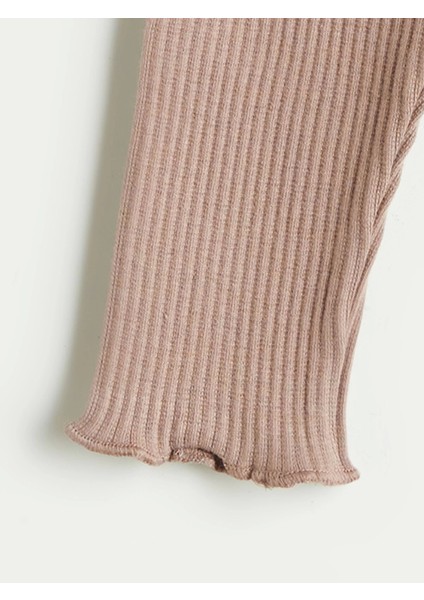 Lcw Baby Bej Bebe Yaka Uzun Kollu Baskılı Kız Bebek Sweatshirt ve Tayt 2'li Takım