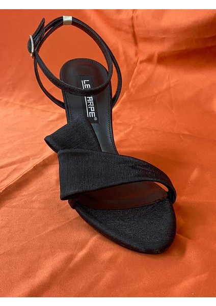 LES04 Renk Siyah Önü Arkası Açık Bantlı Kadın Topuklu Stiletto modelleri