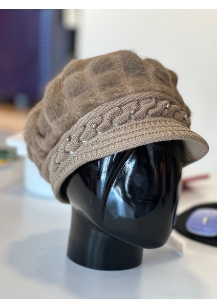 Mamasorbatti Kadın Siperli Yün Şapka