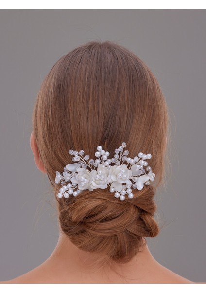 Çiçek ve Inci Detaylı Gelin Saç Tokası – Kristal Taşlı Zarif Tasarım