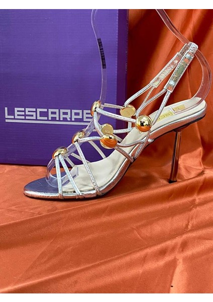 LES043 Gümüş Top Detaylı Ince Kayışlı Bilekten Lastik Bağlamalı Yüksek Topuklu Zarif ve Şık Kadın Ayakkabı