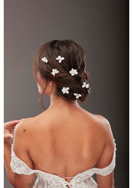 Çiçekli Gelin Saç Tokası Seti – Minimal ve Zarif Saç Aksesuarı