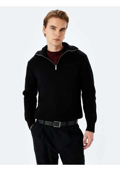 Uzun Kollu Basic Yarım Fermuarlı Triko Kazak