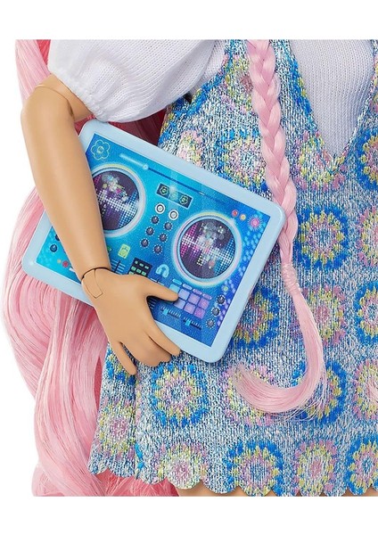 Nessiworld JDD74 Barbie Dream Besties Ana Karakter Bebek Daisy indirimleri