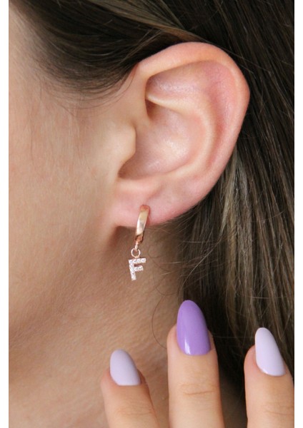 F Harfi Sallantılı 925 Ayar Gümüş Rose Tek Küpe - 12079602