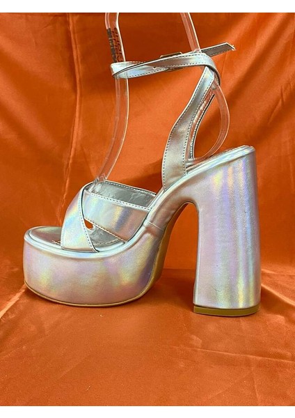 LES053 Gümüş Hologram Kadın Klasik Topuklu Ayakkabı Önü Arkası Platform fiyatları
