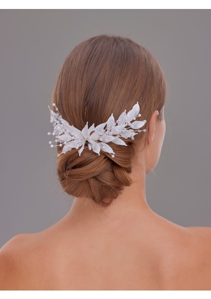 Inci ve Kristal Yaprak Desenli Gelin Saç Aksesuarı – Topuz Için Zarif Tasarım