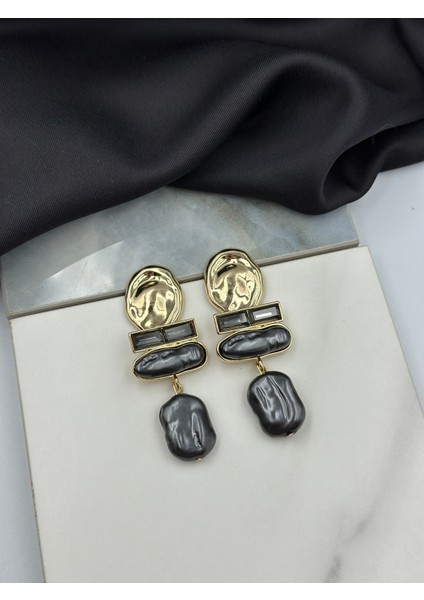 Siyah ve Gold Detaylı Taşlı Incili Sallantılı Küpe fiyatları