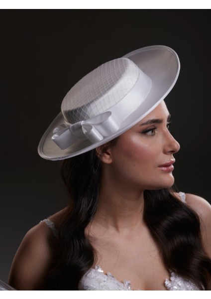 Ince Fiyonk ve File Detaylı Zarif Beyaz Gelin, Nikah, Nişan, Özel Davet Şapkası