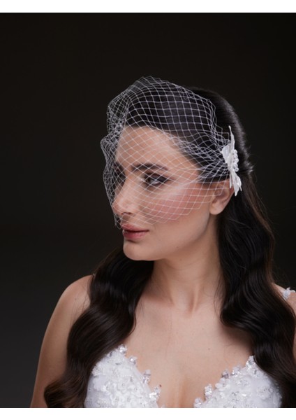 File Duvağlı Çiçek Detaylı Zarif Gelin Saç Aksesuarı fiyatları