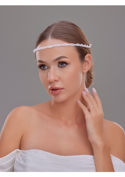 Kristal Boncuklu Ince Gelin Saç Bandı – Minimalist ve Zarif Tasarım