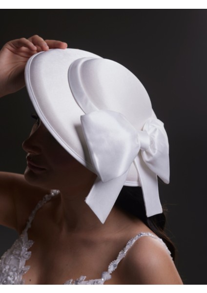 Büyük Fiyonk Detaylı Klasik Beyaz Gelin, Nikah, Nişan, Özel Davet Şapkası fiyatları
