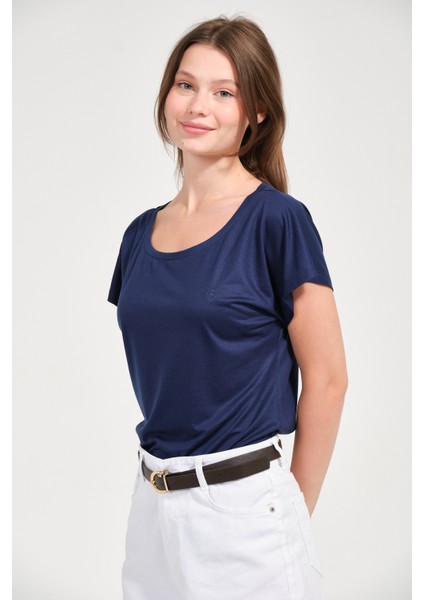Kadın Regular Fit Tencel Basic Tişört fırsatları