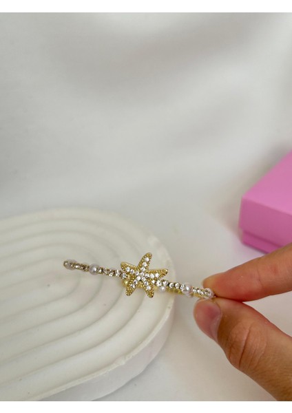 Taşlı Su Yolu Esnek Deniz Yıldızı Şık Bileklik Altın Gümüş Renk Sevgiliye Kız Arkadaşa Hediye Kutulu modelleri