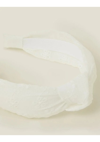 Brodeli Düğümlü Taç fiyatları