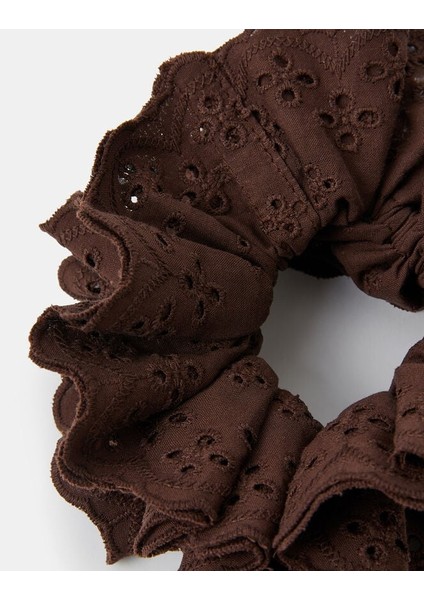 Double Brodeli Saç Lastiği Kahverengi modelleri