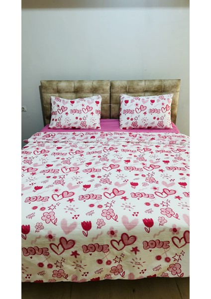Kalp Desenli Çift Kişilik Nevresim Takımı