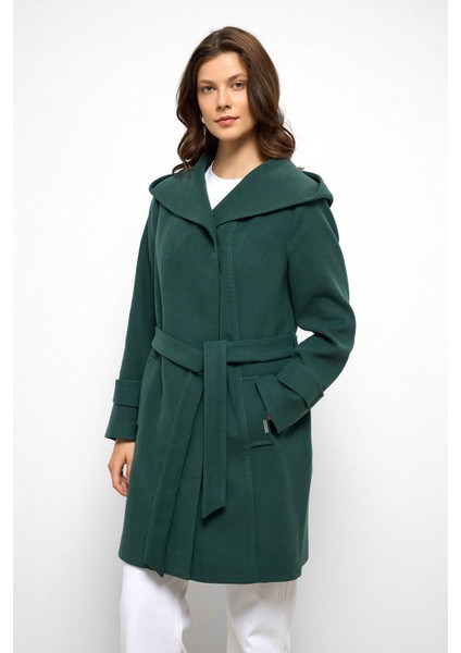 Kapüşonlu Punto Dikiş Detaylı Kaban Yeşil 3102 modelleri