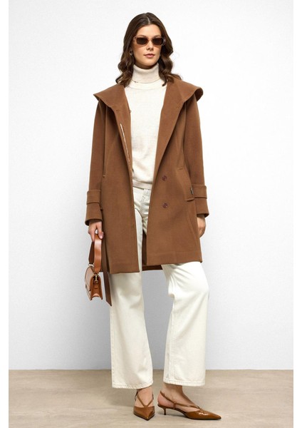 Kapüşonlu Punto Dikiş Detaylı Kaban Taba 3102 modelleri