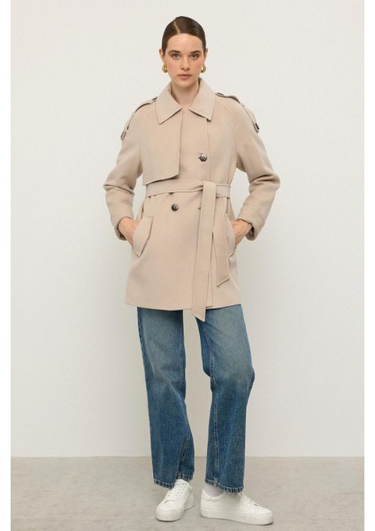 Reglan Kol Apolet ve Pelerin Detaylı Kaşmir Kaban Açık Bej 3131