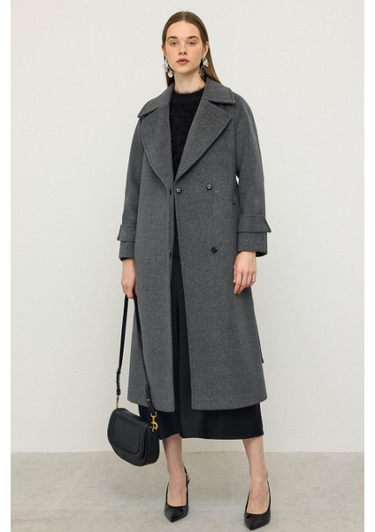 Reglan Kol Çıt Çıt Kapamalı Ara Boy Kaban Koyu Gri 3145