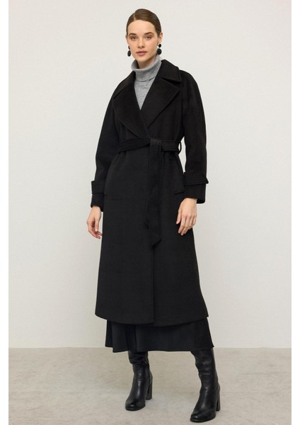 Reglan Kol Çıt Çıt Kapamalı Ara Boy Kaban Siyah 3145