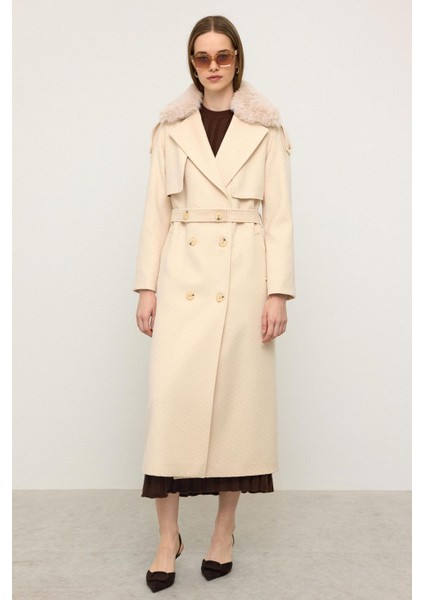 Çıkabilir Kürklü Kendinden Desenli Limited Edition Kaban Krem 3127 indirimleri