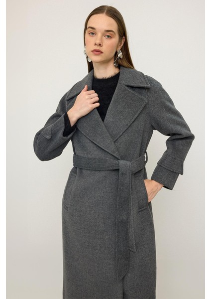 Reglan Kol Çıt Çıt Kapamalı Ara Boy Kaban Koyu Gri 3145 modelleri