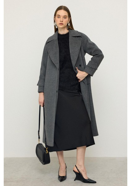 Reglan Kol Çıt Çıt Kapamalı Ara Boy Kaban Koyu Gri 3145 fırsatları