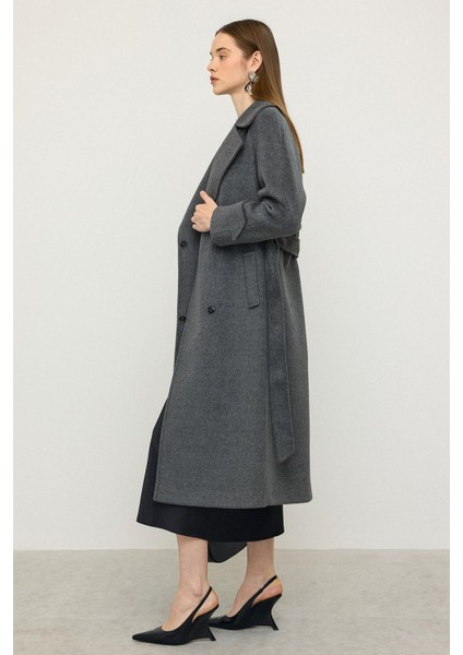 Reglan Kol Çıt Çıt Kapamalı Ara Boy Kaban Koyu Gri 3145 indirimleri